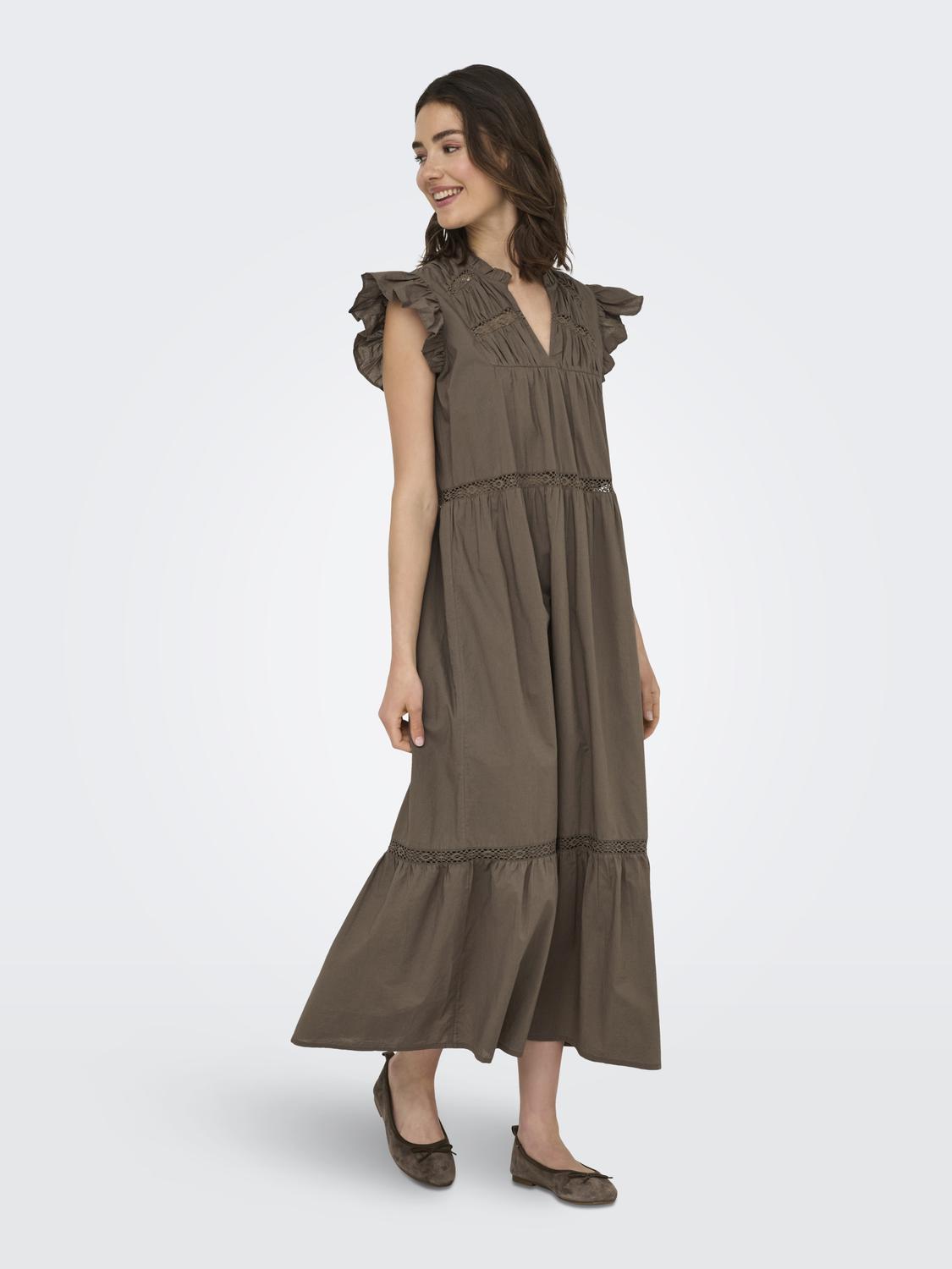 model_shot-front_full